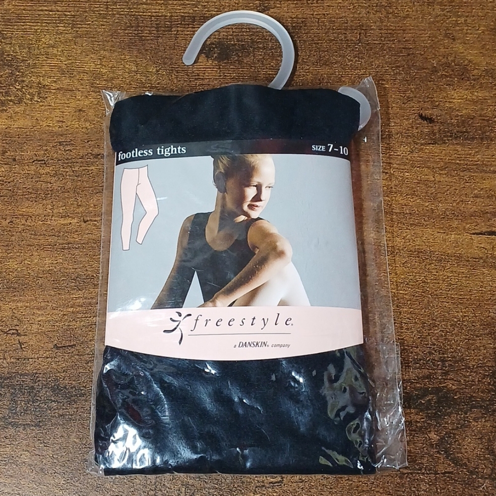 Danskin Black Footless Dance Tights, Freestyle, Youth Size 7 to 10, New